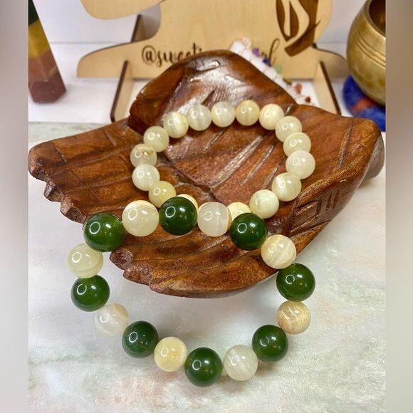 Hand Crafted Jewelry - Handmade Mixed Green & Cream Banded Jade Bracelet Set